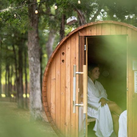 7744 Ranch Glamping Resort ออสติน ภายนอก รูปภาพ